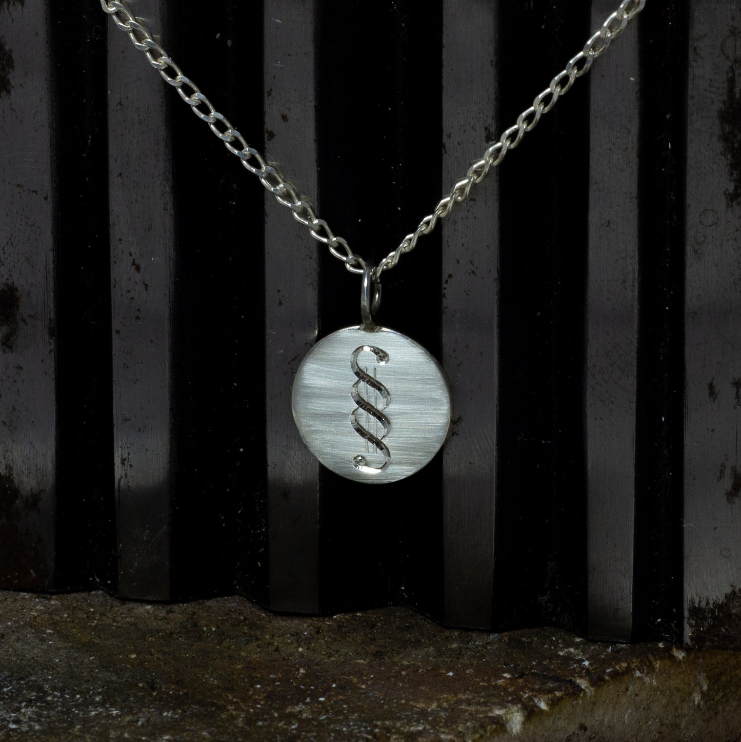 Music Series Pendant - In Line Segno