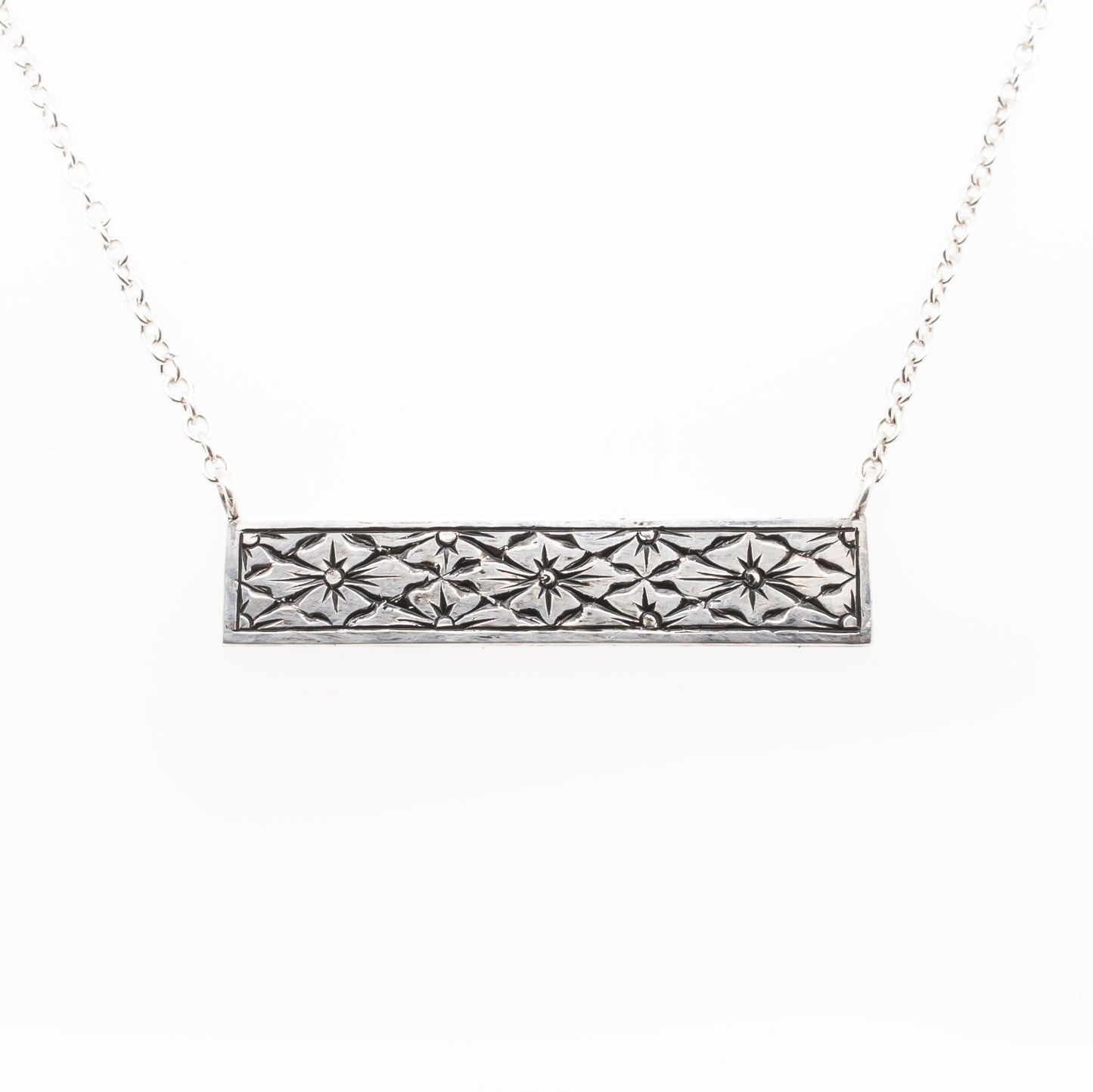 Hand engraved flower pattern necklace 45cm