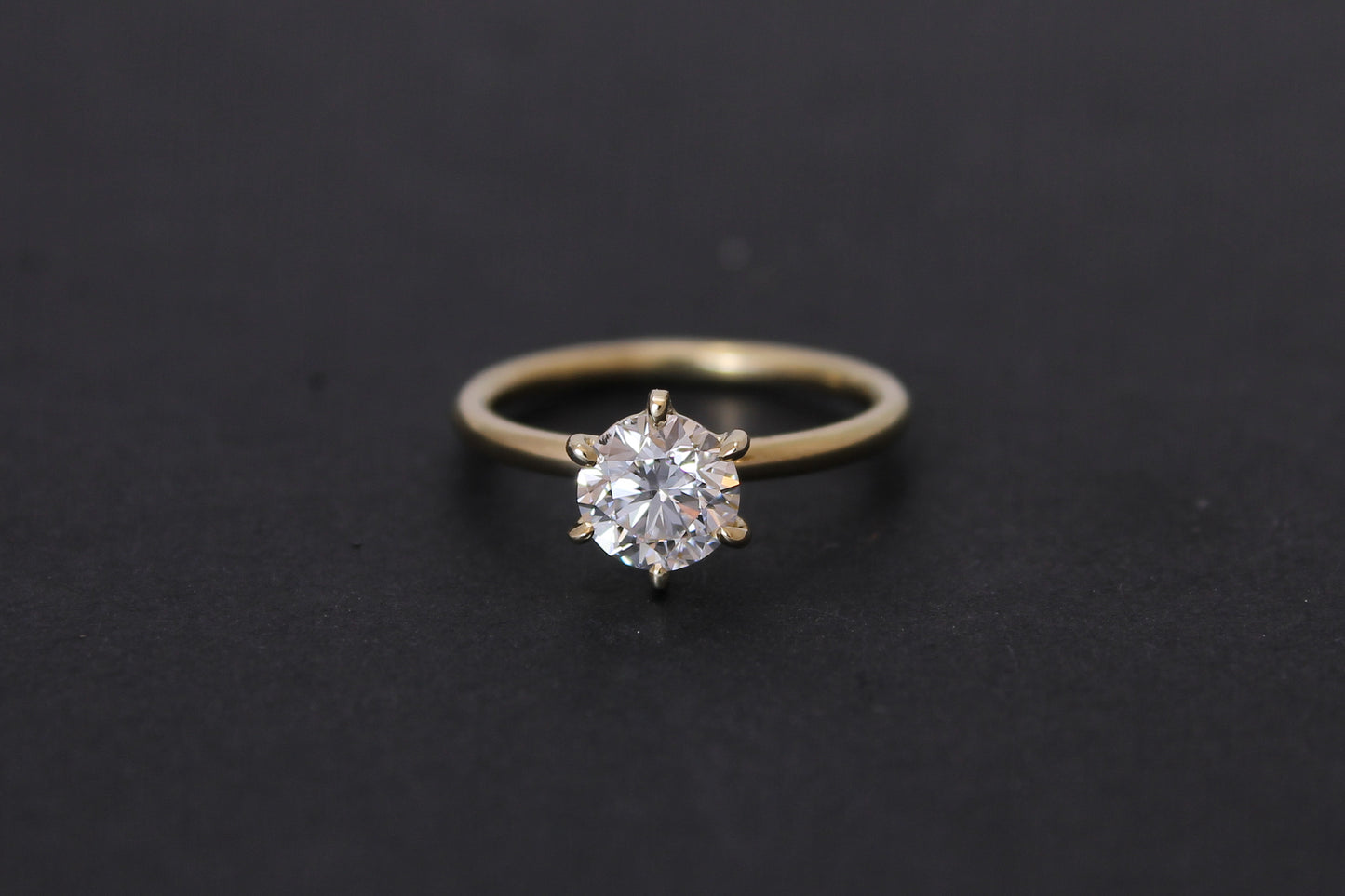 6-Claw Fine Engagement Ring