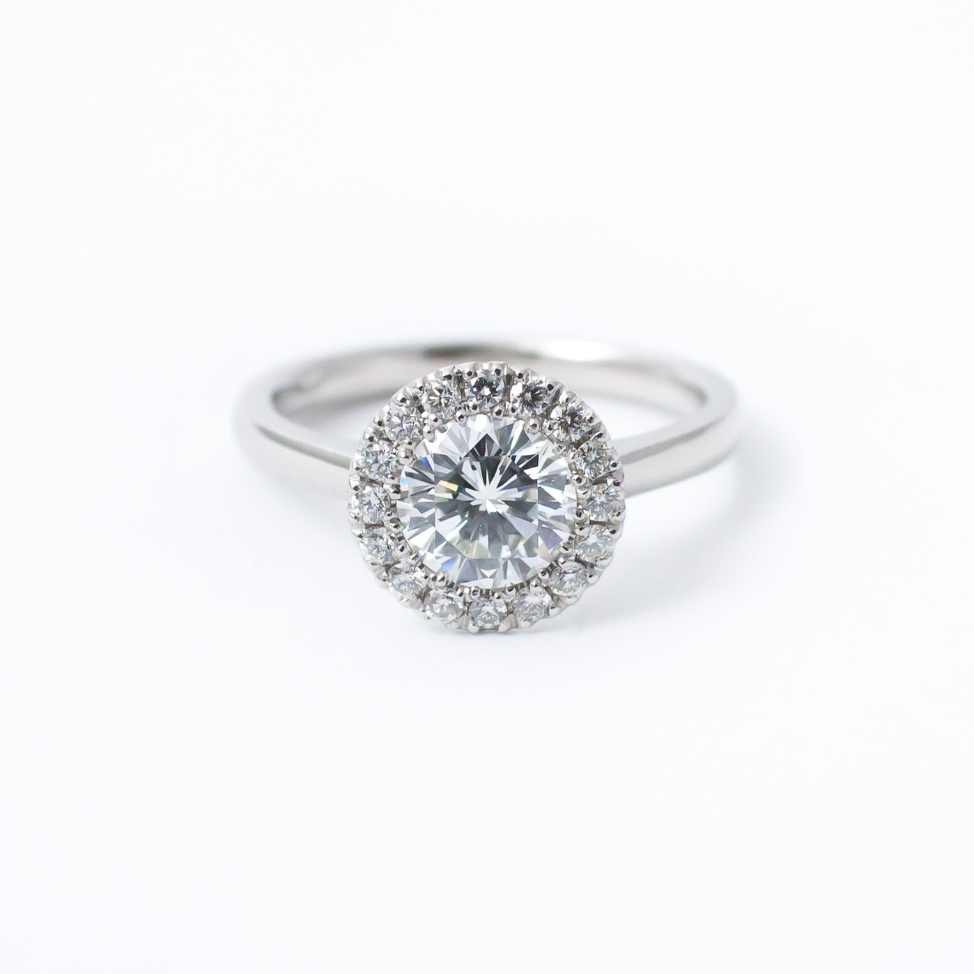 No-Gap Halo Diamond Engagement Ring