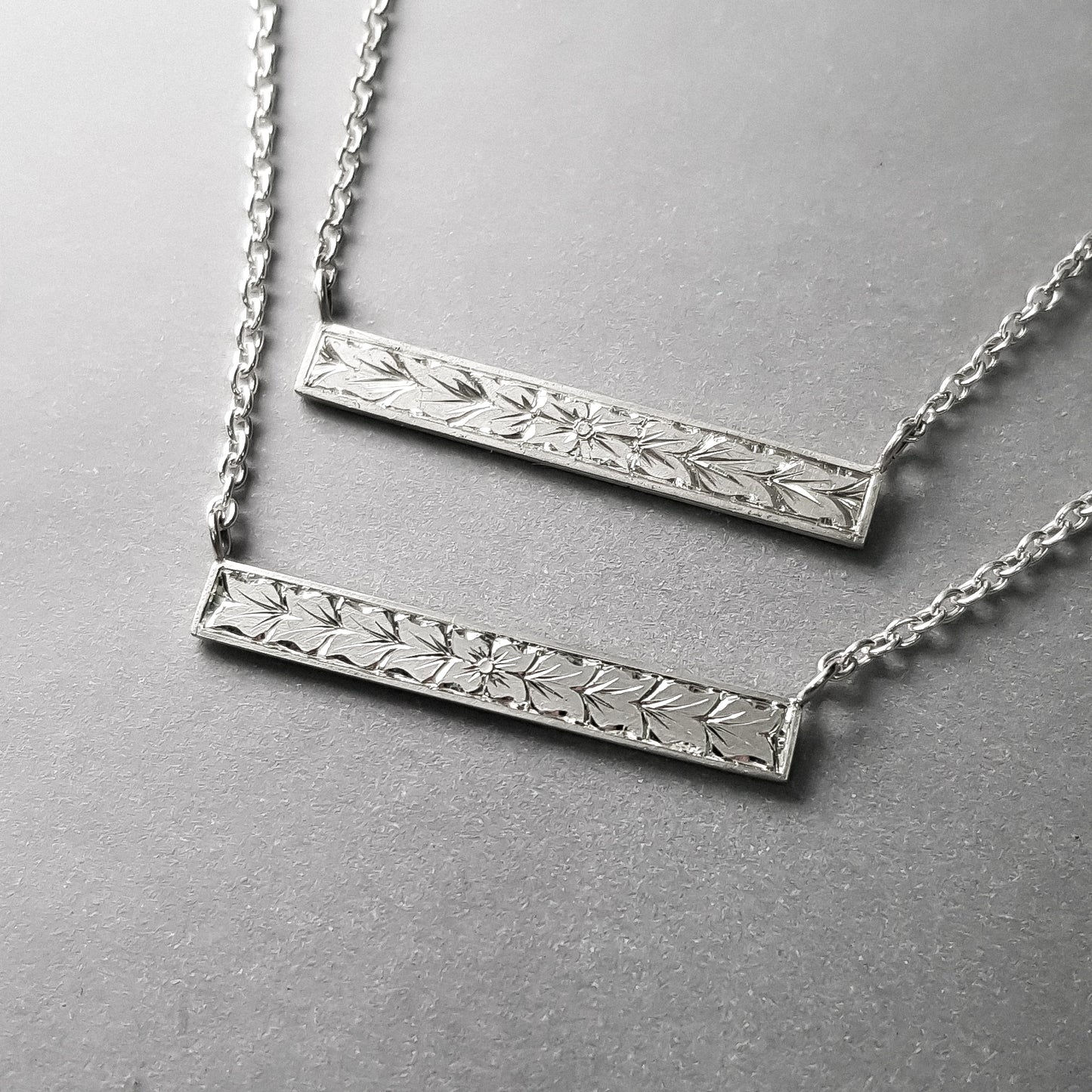 Hand engraved leaf and flower pattern necklace 45cm